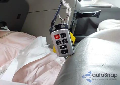 2015 Toyota Sienna Xle 8 Passenger from USA, damaged, VIN 5TDYK3DC2FS628909